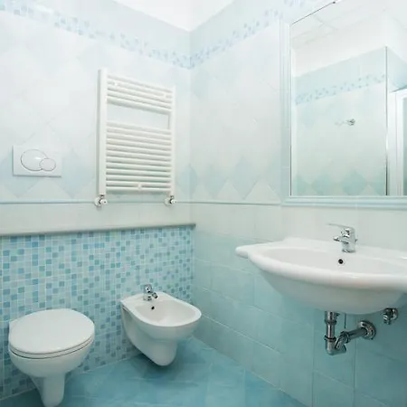 호텔 Ristorante Pozzi 벨레지아아지마리나