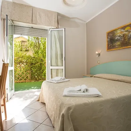 호텔 Ristorante Pozzi 2*