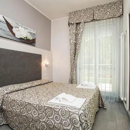 Hotel Ristorante Pozzi 2*