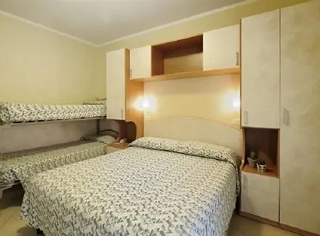 Ristorante Pozzi מלון 2*